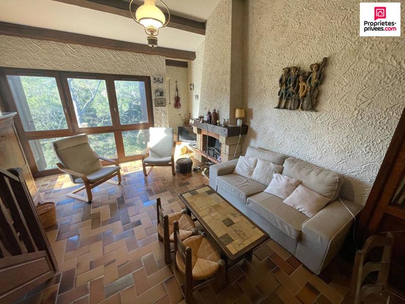 Maison - 145 m² - 8 pièces