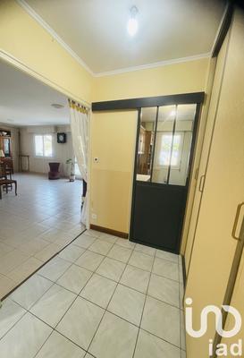 Appartement - 92 m² - 5 pièces