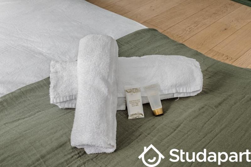 Appartement - 80 m² - 3 pièces