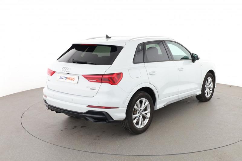 Audi Q3 40 Tfsi s line Quattro s tronic 190 ch