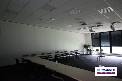 Bureau - 2 663 m²
