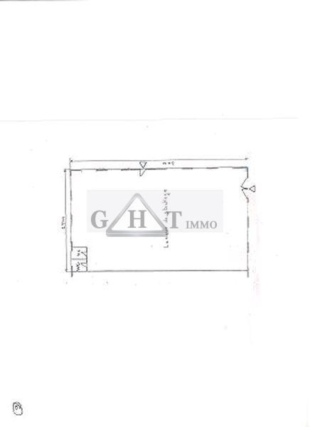 Entrepôt - 1 385 m²
