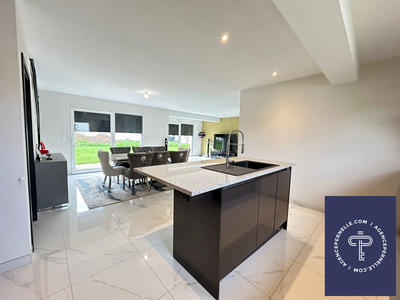 Villa - 140 m² - 5 pièces