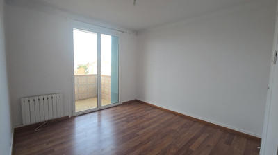 Appartement - 64 m² - 4 pièces