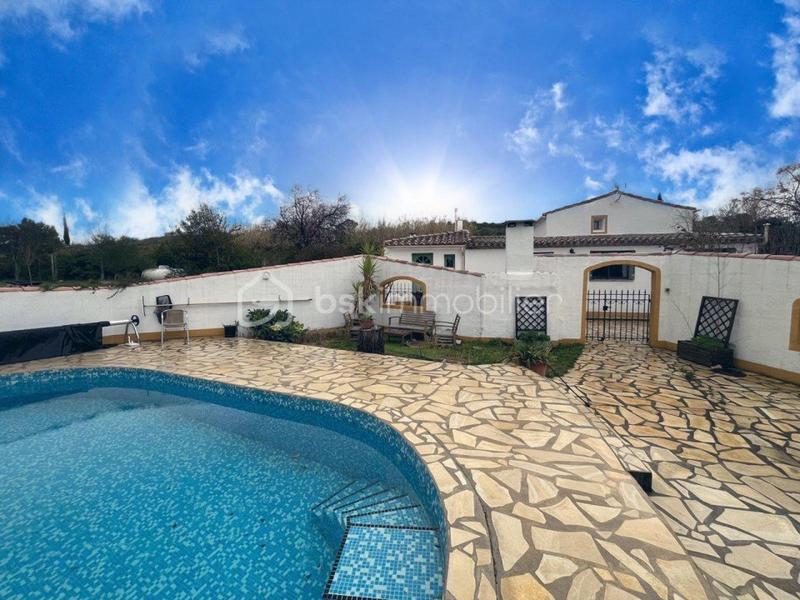 Maison - 90 m² - 3 pièces