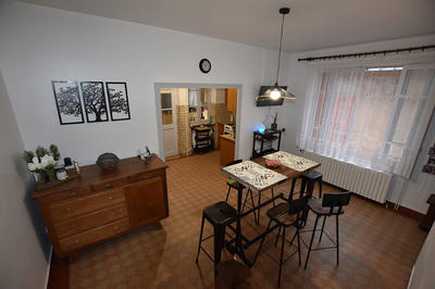 Maison - 137 m² - 5 pièces