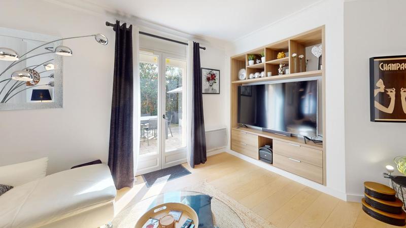 Maison - 185 m² - 4 pièces