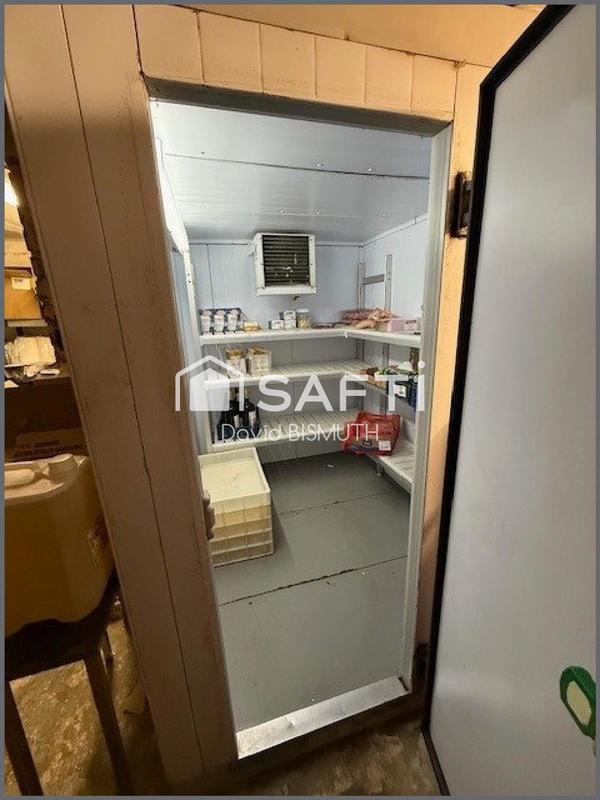 Local commercial - 80 m² - 3 pièces