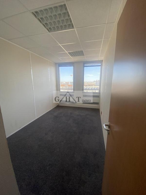 Bureau - 500 m²