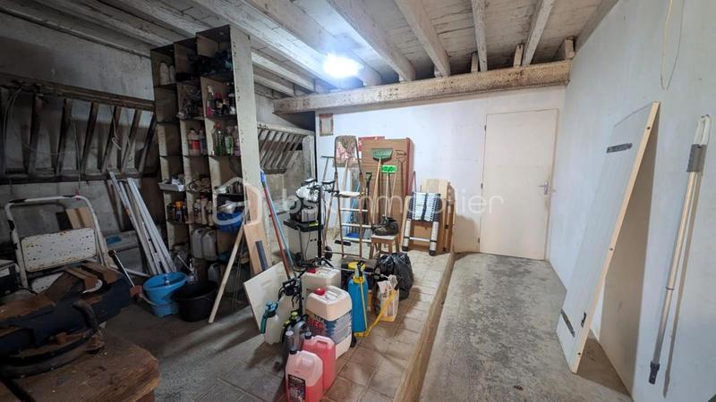 Maison en pierre - 197 m² - 9 pièces