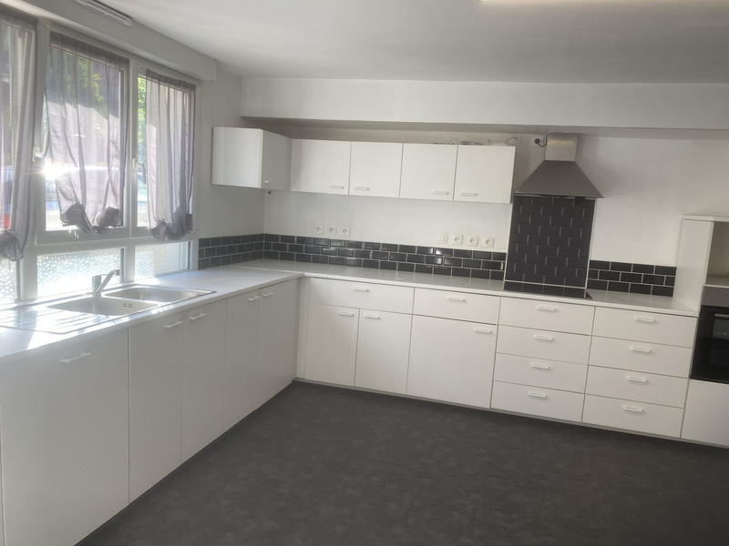 Maison - 145 m² - 5 pièces