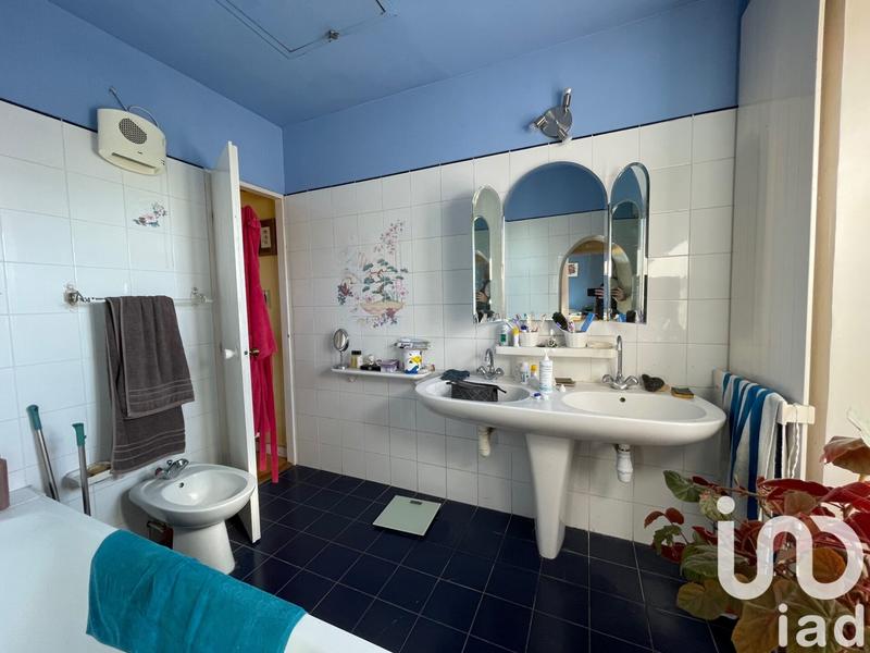 Maison - 133 m² - 6 pièces