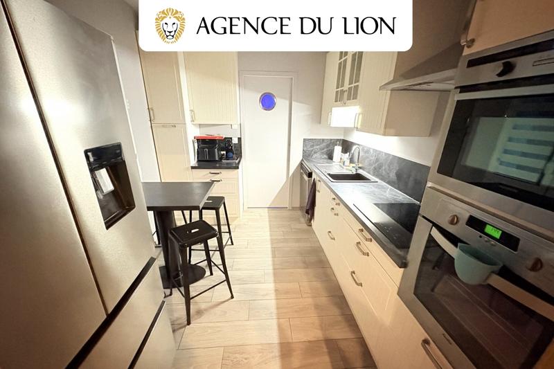 Maison - 151 m² - 8 pièces