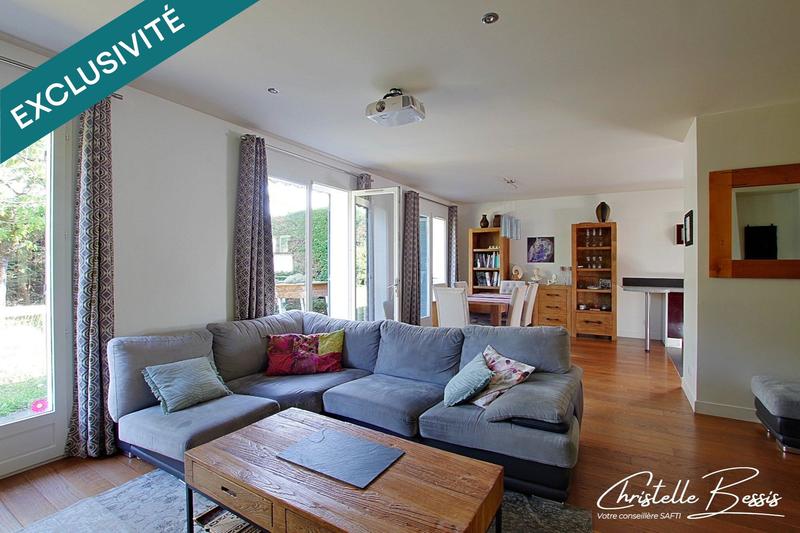 Maison - 189 m² - 8 pièces