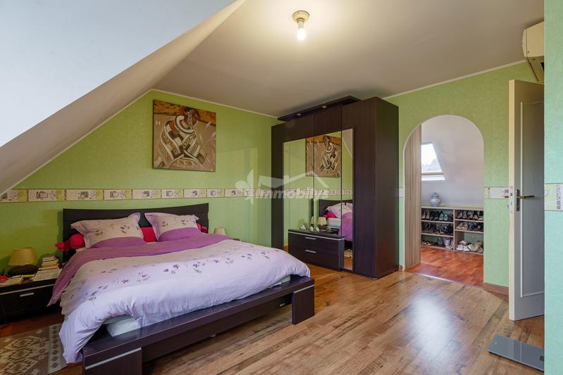 Maison - 127 m² - 5 pièces