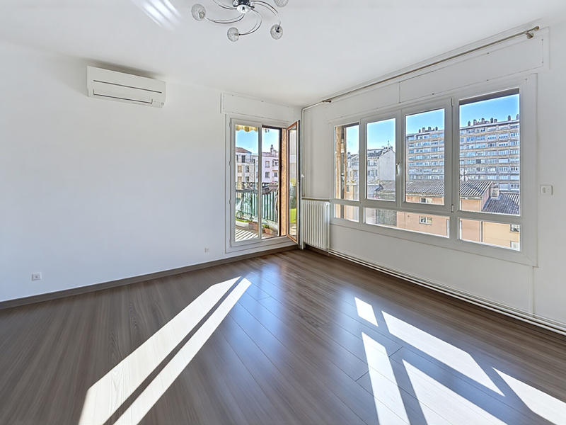 Appartement - 55 m² - 2 pièces