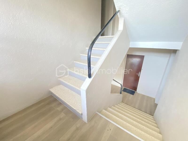 Appartement - 66 m² - 5 pièces