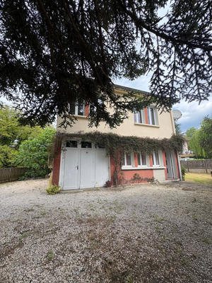 Maison - 100 m² - 5 pièces