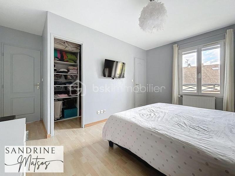 Maison - 107 m² - 5 pièces