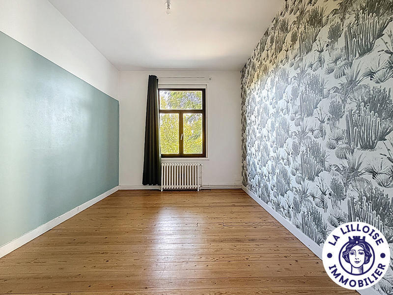 Maison - 217 m² - 7 pièces