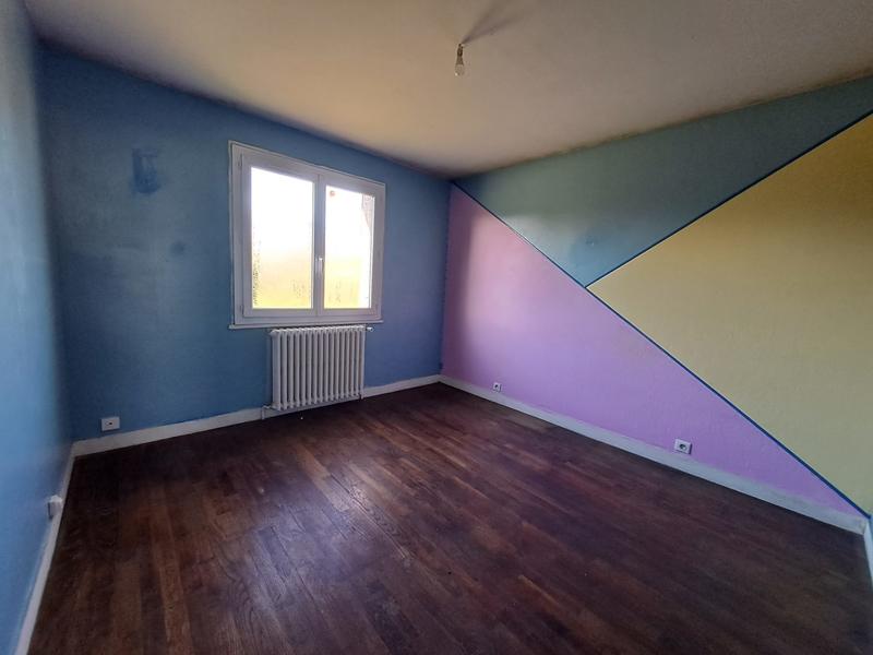 Maison - 93 m² - 4 pièces