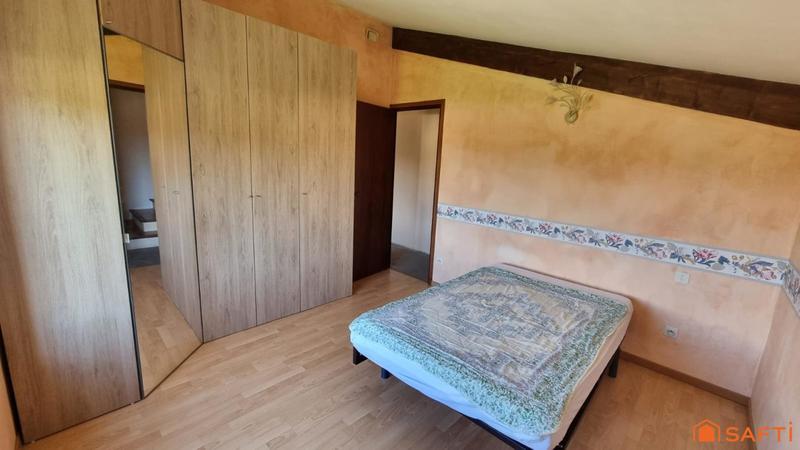 Maison - 219 m² - 6 pièces