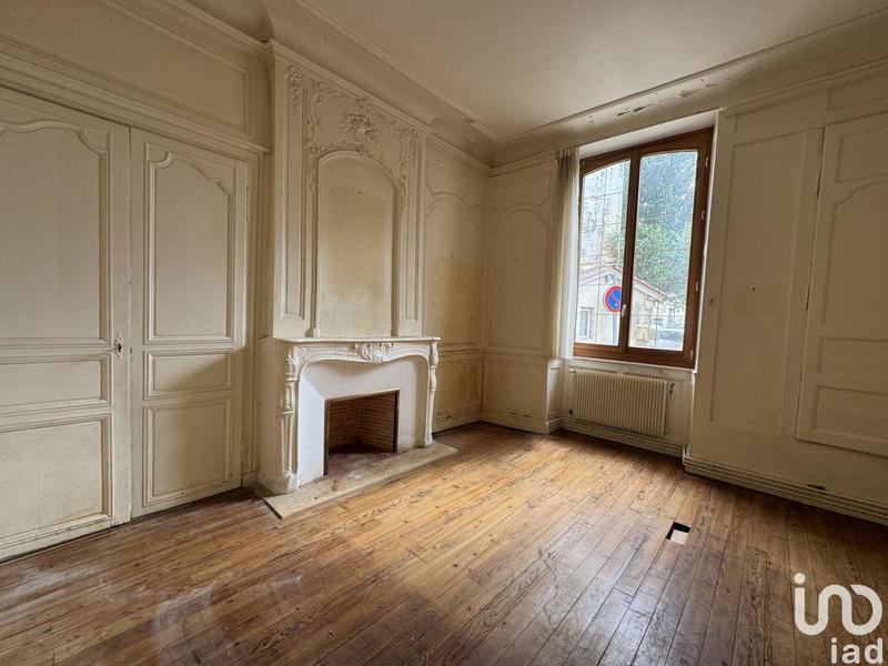 Maison - 234 m² - 6 pièces