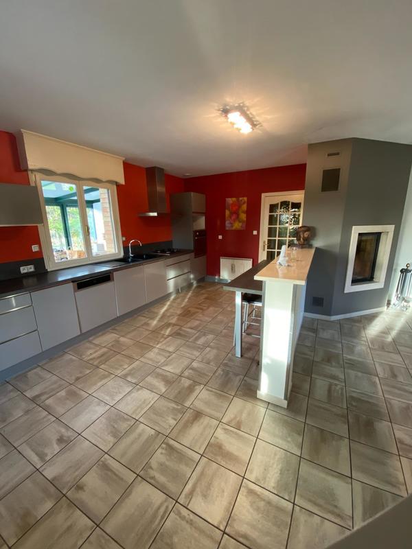 Maison - 195 m² - 7 pièces