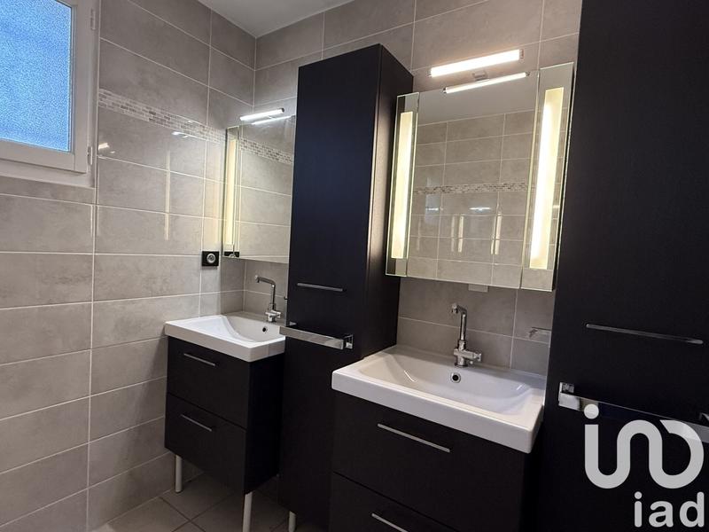 Maison - 183 m² - 7 pièces