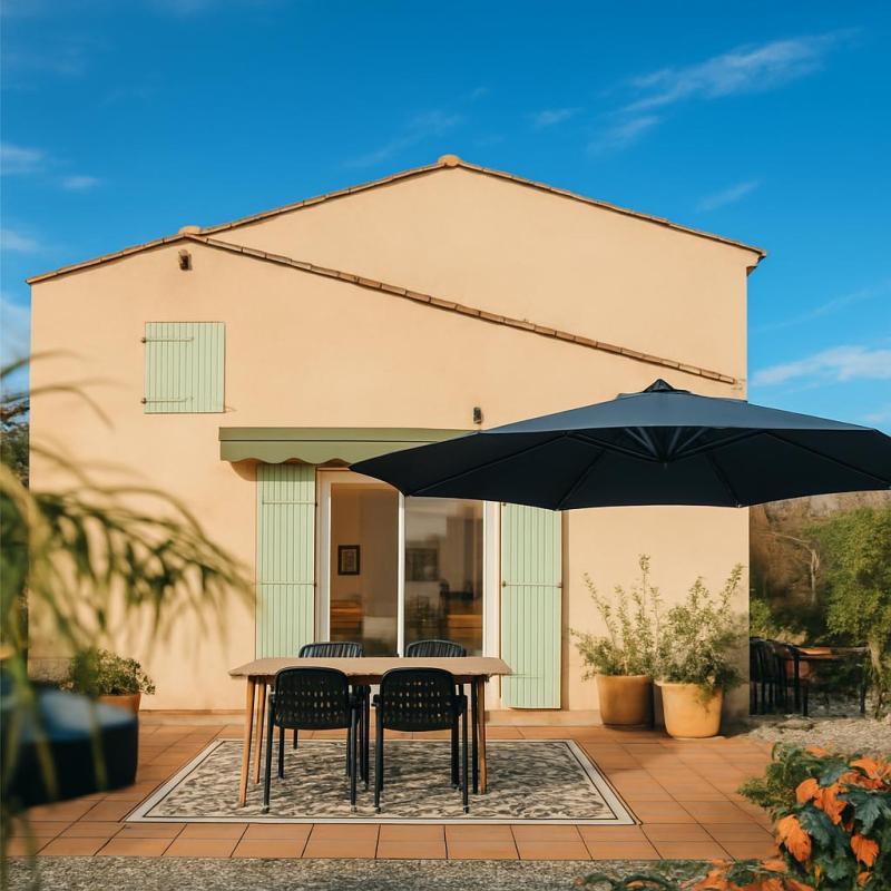 Maison - 222 m² - 8 pièces