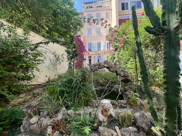 Immeuble - 340 m² - 14 pièces