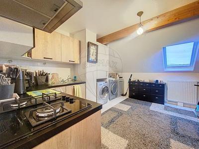 Appartement - 98 m² - 4 pièces