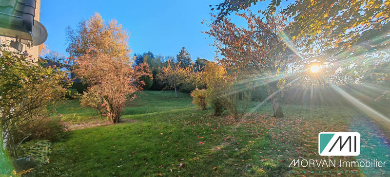 Maison - 210 m² - 7 pièces