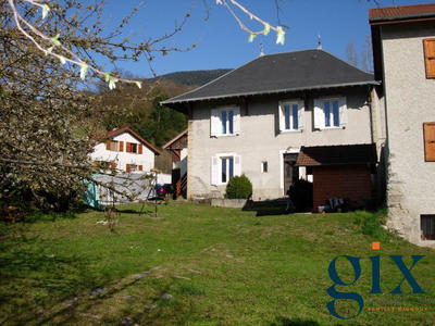 Maison - 128 m² - 6 pièces