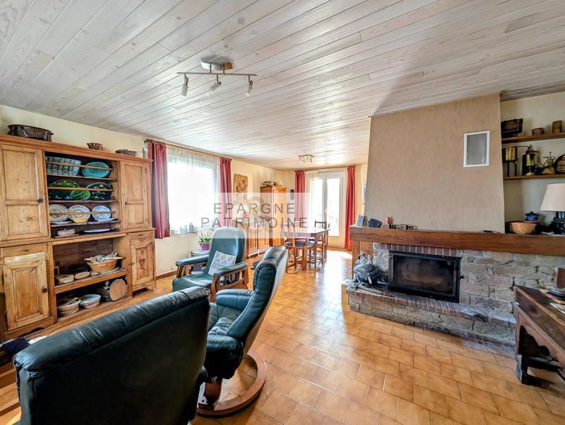 Maison - 120 m² - 6 pièces