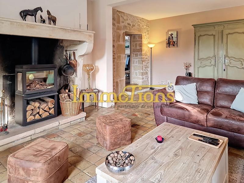 Propriété - 268 m² - 7 pièces