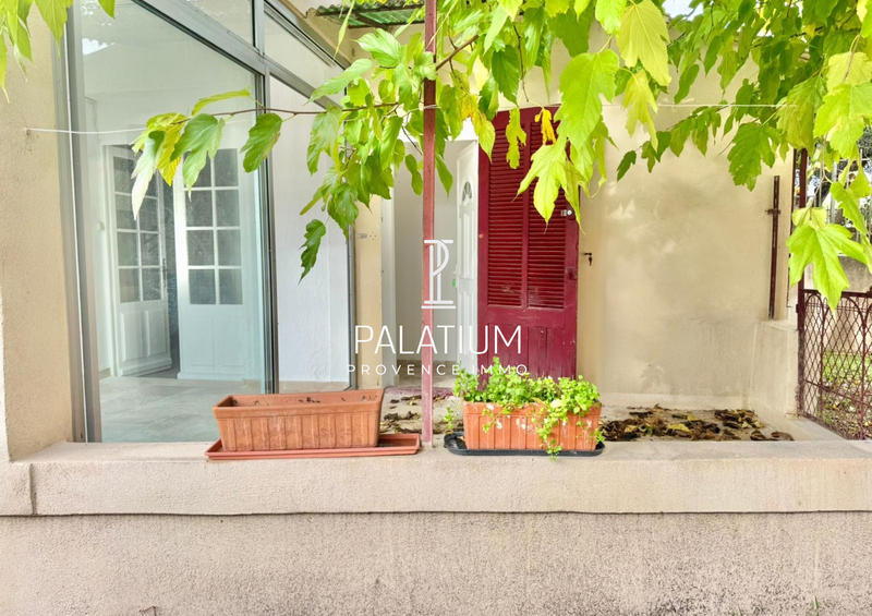 Villa - 80 m² - 4 pièces