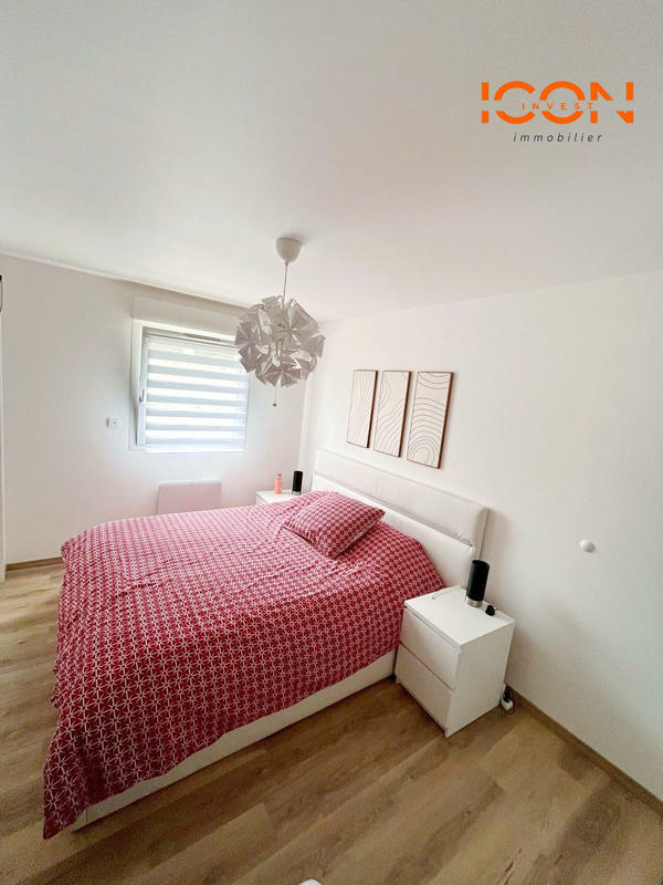 Maison - 98 m² - 5 pièces