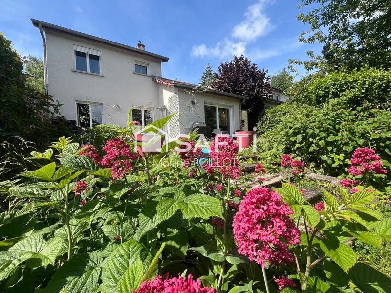 Maison - 145 m² - 6 pièces