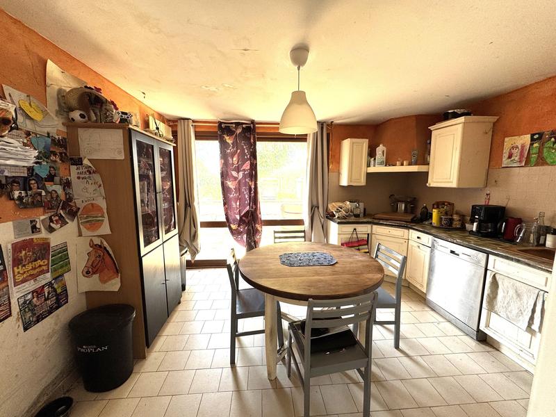 Maison - 140 m² - 6 pièces