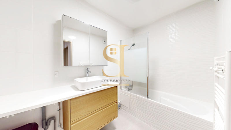 Appartement - 64 m² - 3 pièces