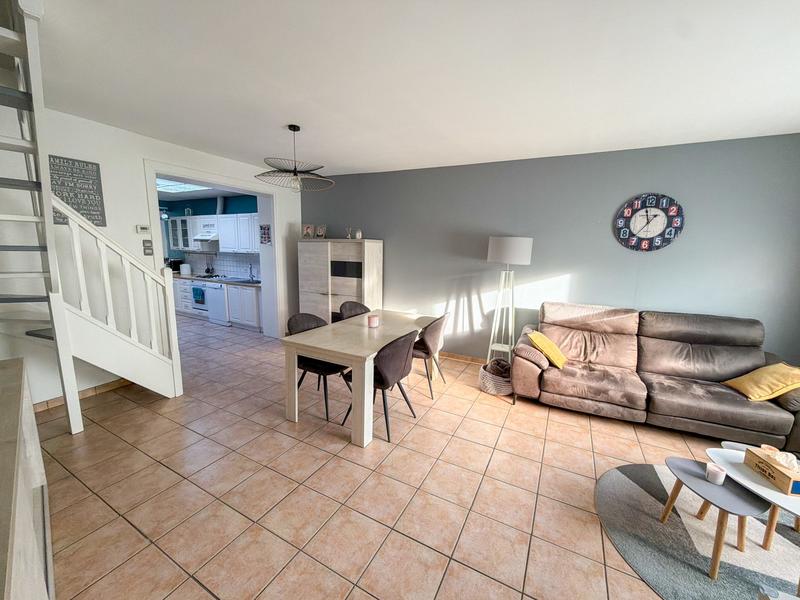 Maison - 80 m² - 4 pièces