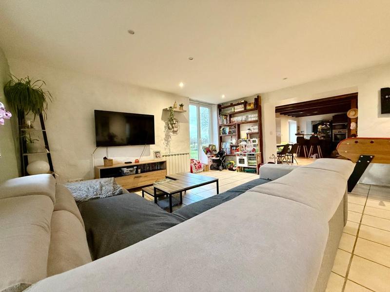 Maison - 144 m² - 5 pièces