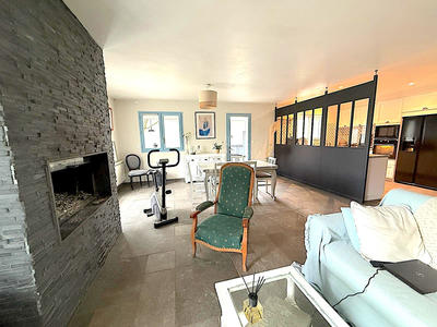 Maison - 190 m² - 6 pièces