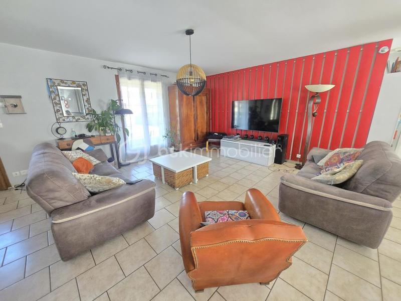 Pavillon - 137 m² - 6 pièces