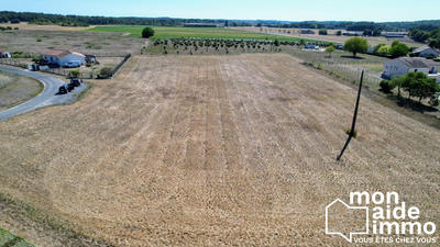 Terrain - 10 068 m²