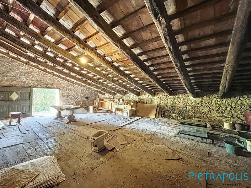 Maison - 175 m² - 10 pièces