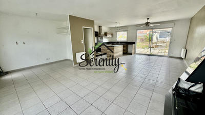 Maison - 97 m² - 6 pièces