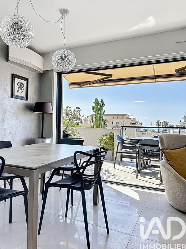 Appartement - 80 m² - 4 pièces