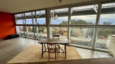 Appartement - 93 m² - 3 pièces